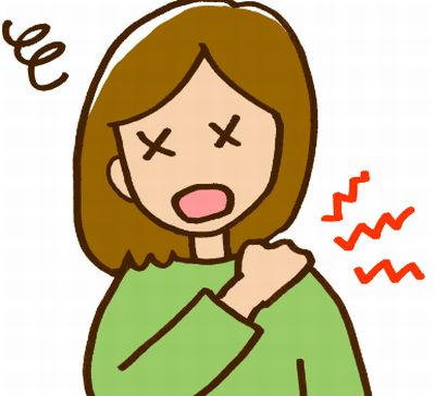 肩こりがつらい女性